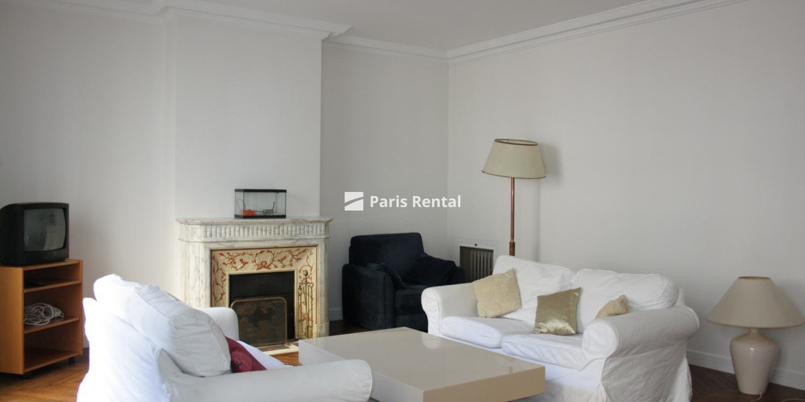 Living room - dining room - 
    16th district
  Paris 75116
