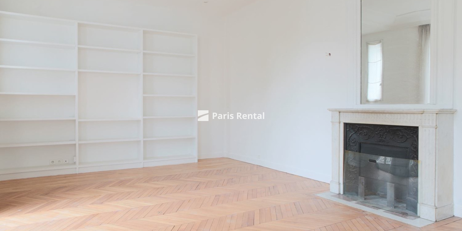 Living room - dining room - 
    16th district
  Passy - La Muette, Paris 75016
