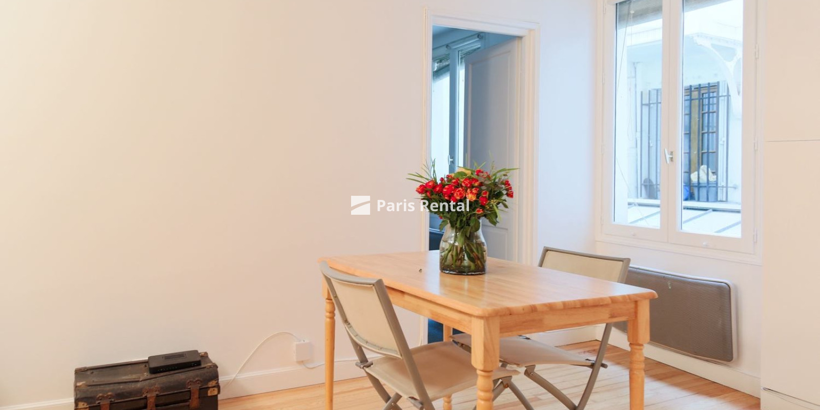 Living room - 
    1st district
  Les Halles, Paris 75001
