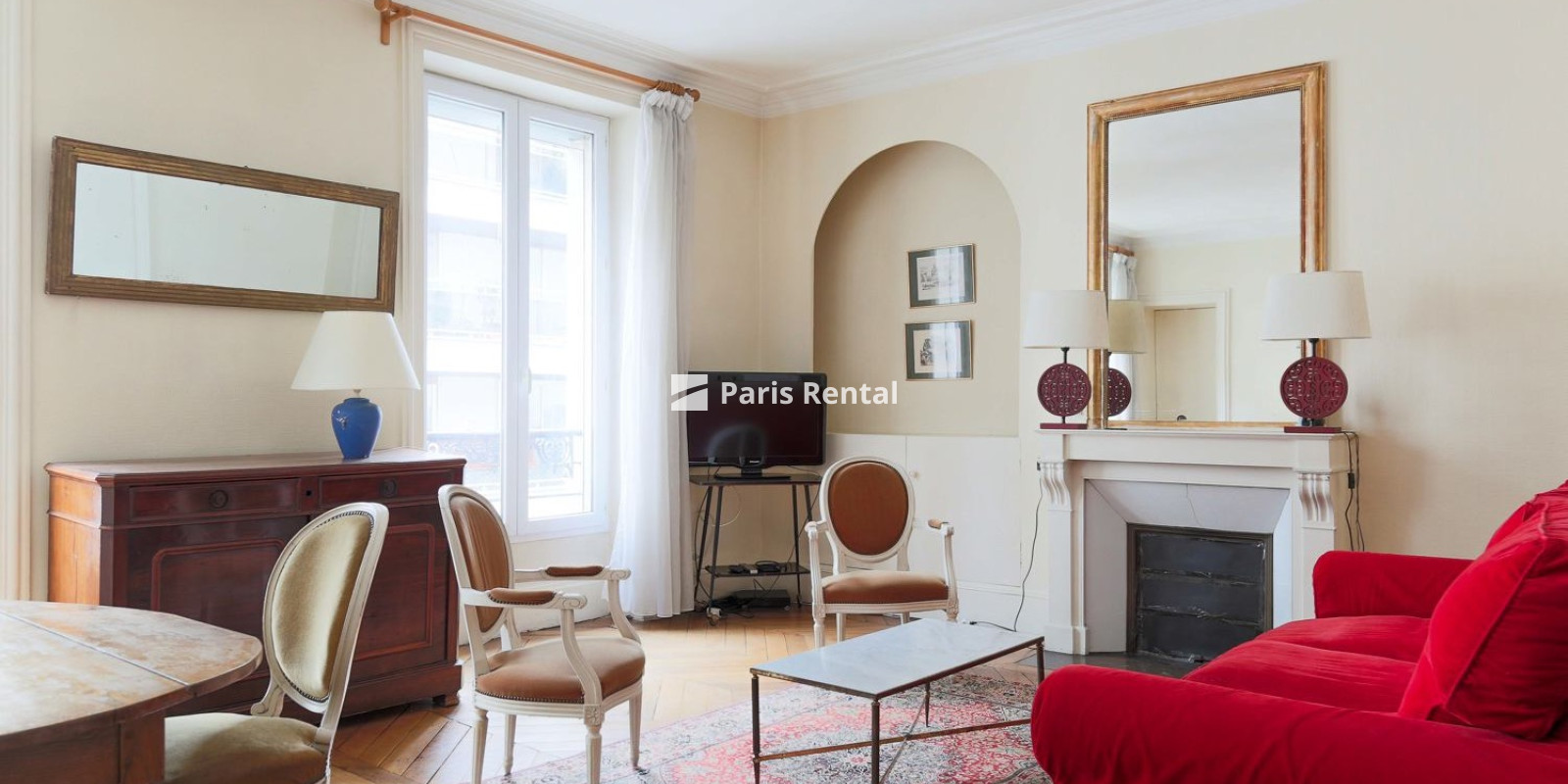 Living room - dining room - 
    16th district
  Paris 75016
