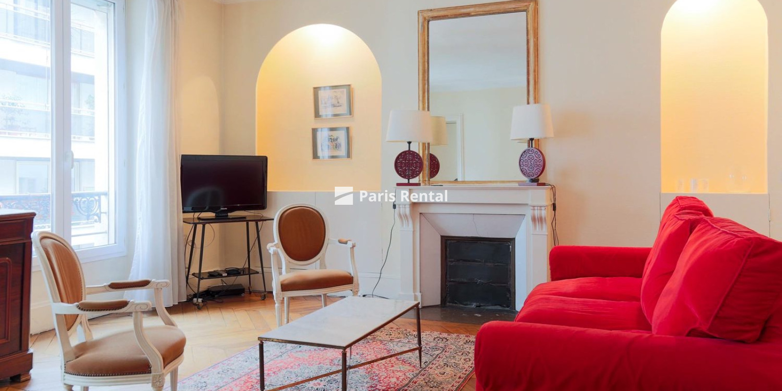 Living room - dining room - 
    16th district
  Paris 75016
