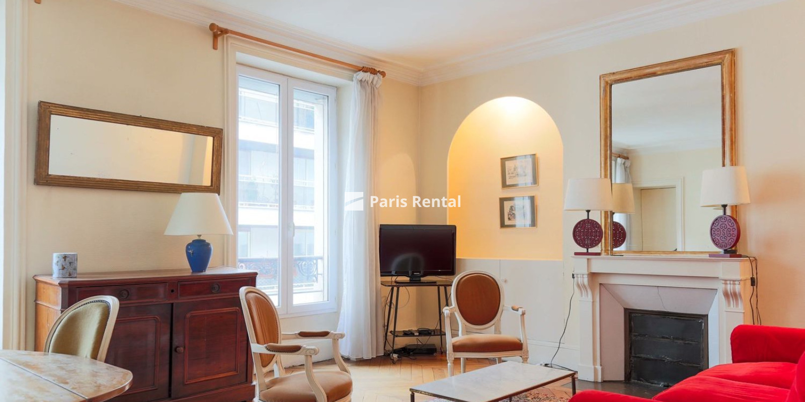 Living room - dining room - 
    16th district
  Paris 75016

