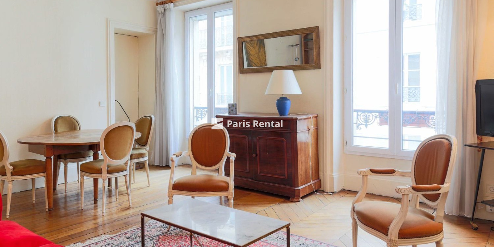 Living room - dining room - 
    16th district
  Paris 75016
