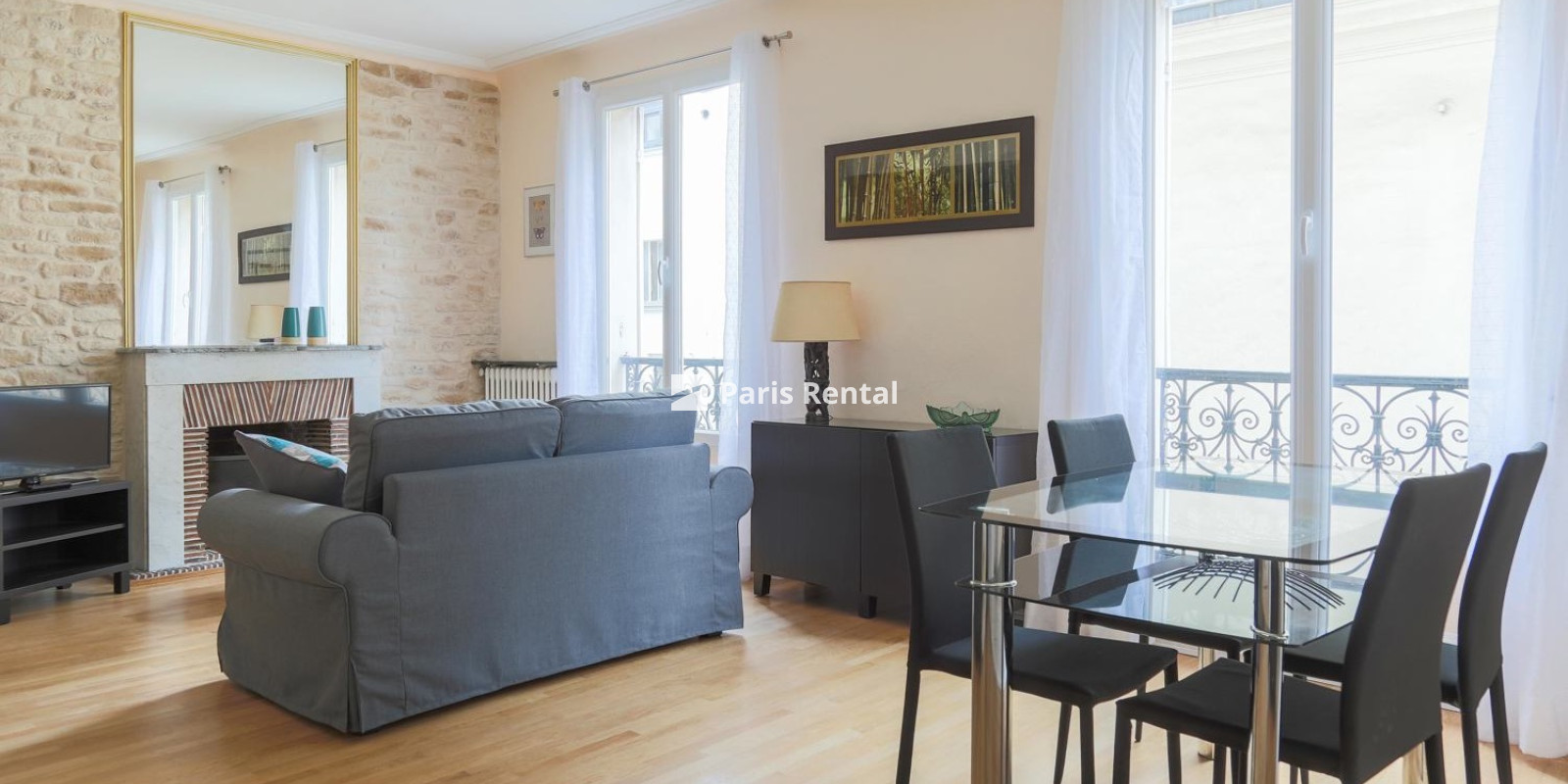 Living room - dining room - 
    17th district
  Ternes, Paris 75017
