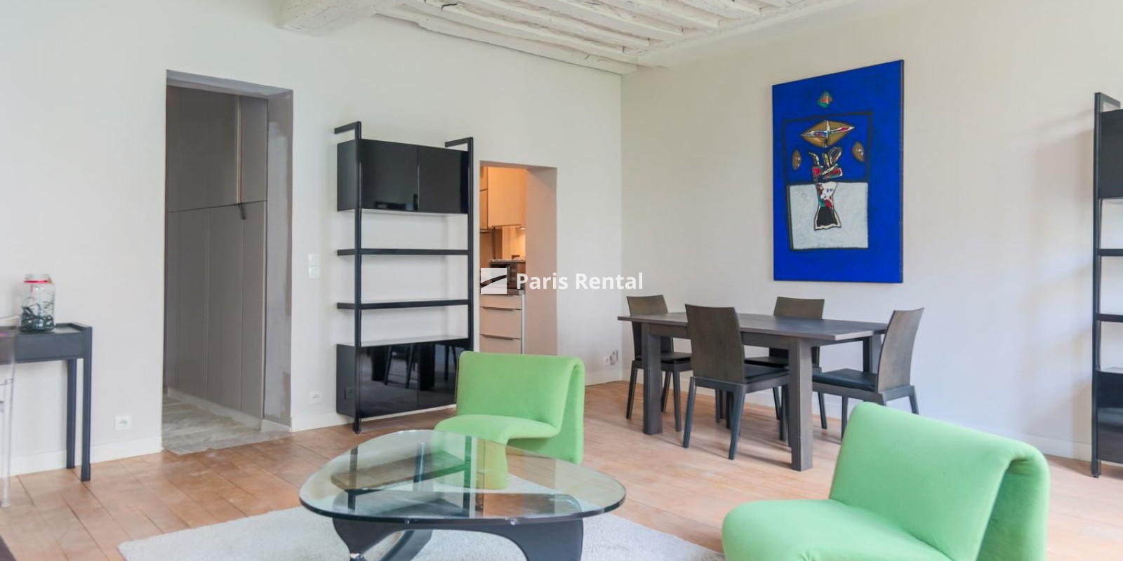 Living room - dining room - 
    4th district
  Paris 75004
