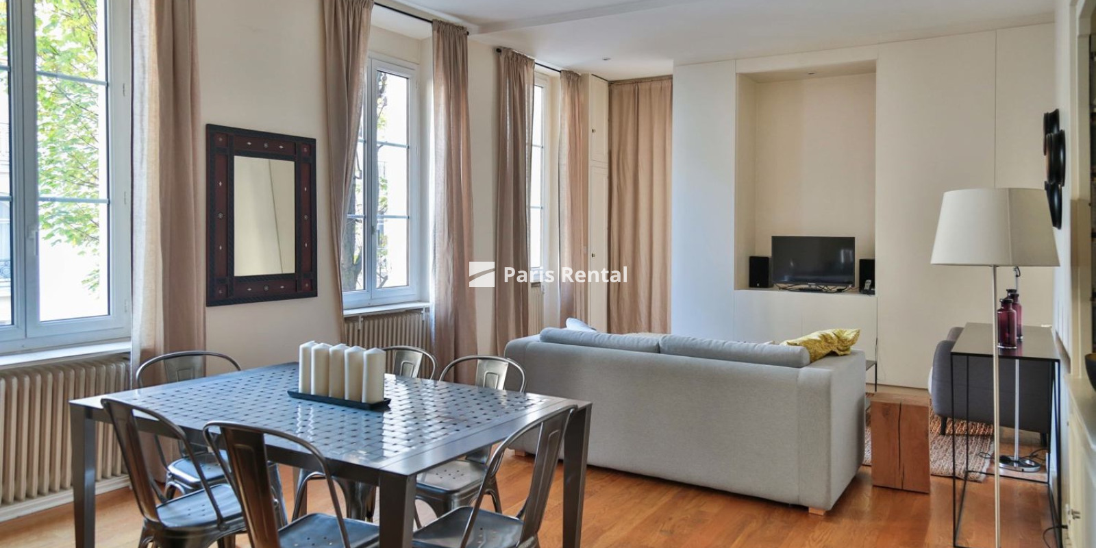 Living room - dining room - 
    6th district
  Saint Germain des Prés / Quartier Latin / Luxembourg, Paris 75006
