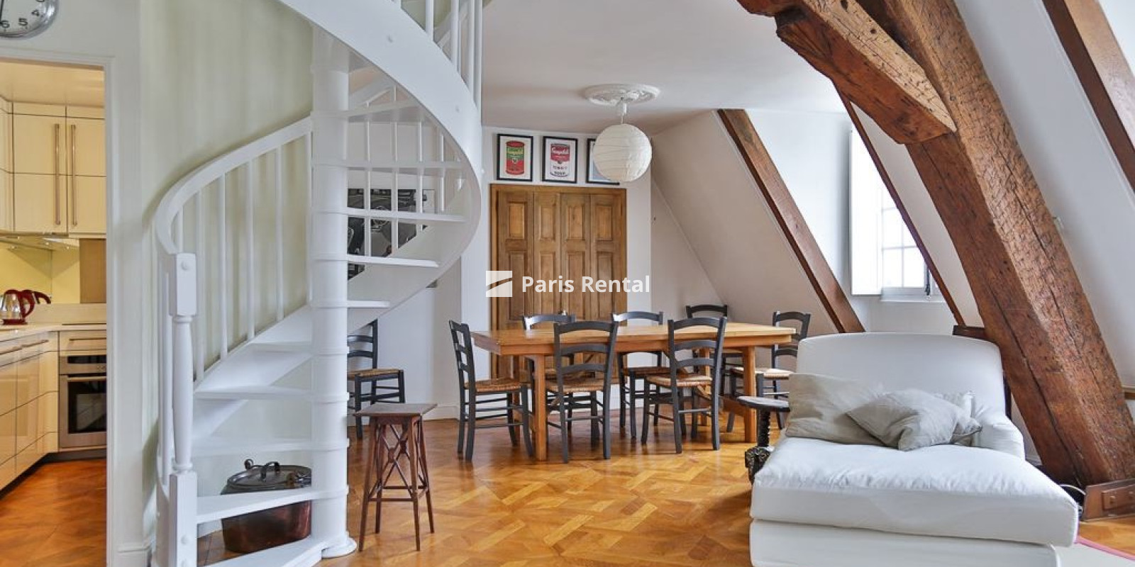 Living room - dining room - 
    3rd district
  Le Marais, Paris 75003
