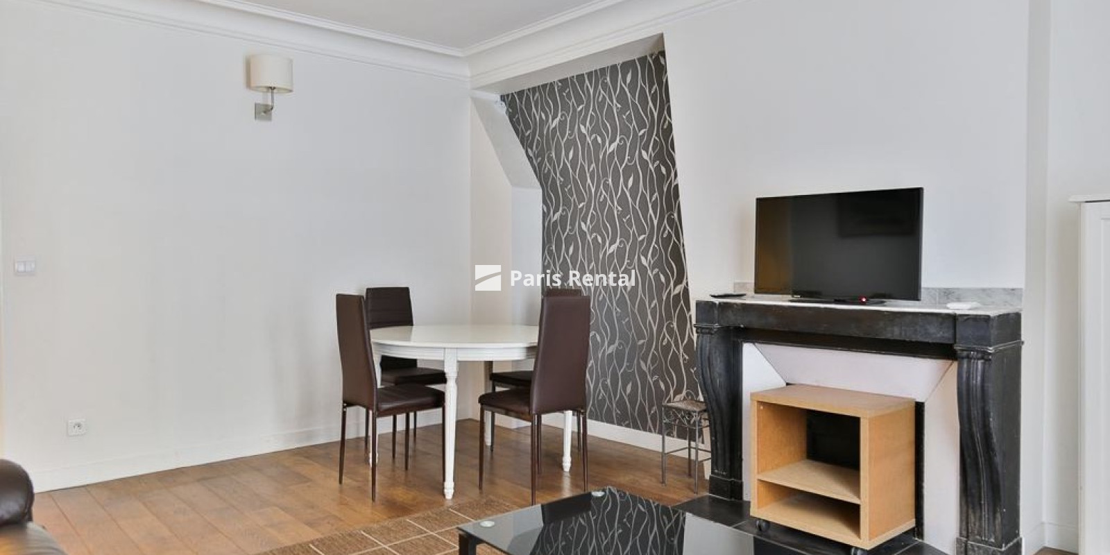 Living room - dining room - 
    9th district
  Paris 75009
