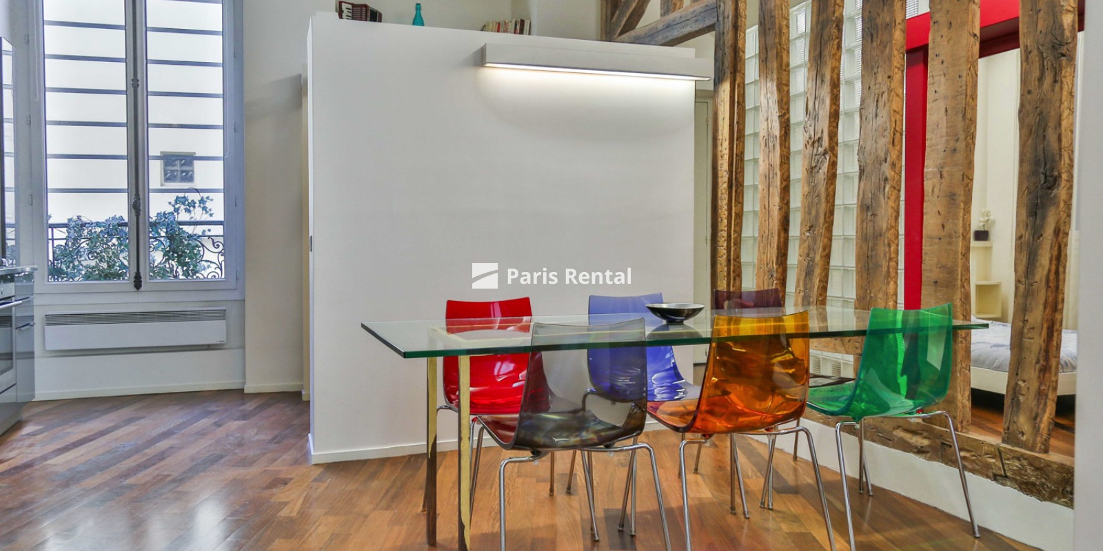 Living room - dining room - 
    2nd district
  Montorgueil, Paris 75002
