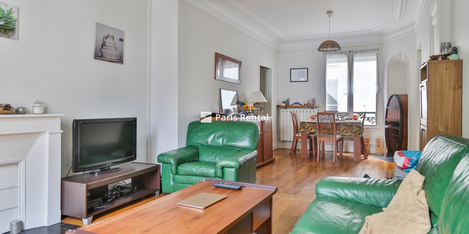 Living room - dining room - 
    17th district
  Paris 75017
