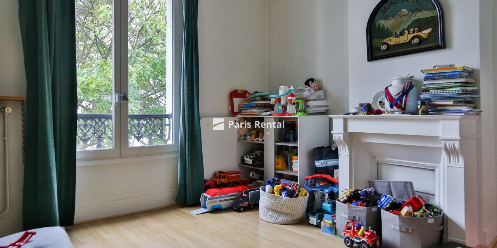 Bedroom 2 - 
    17th district
  Paris 75017
