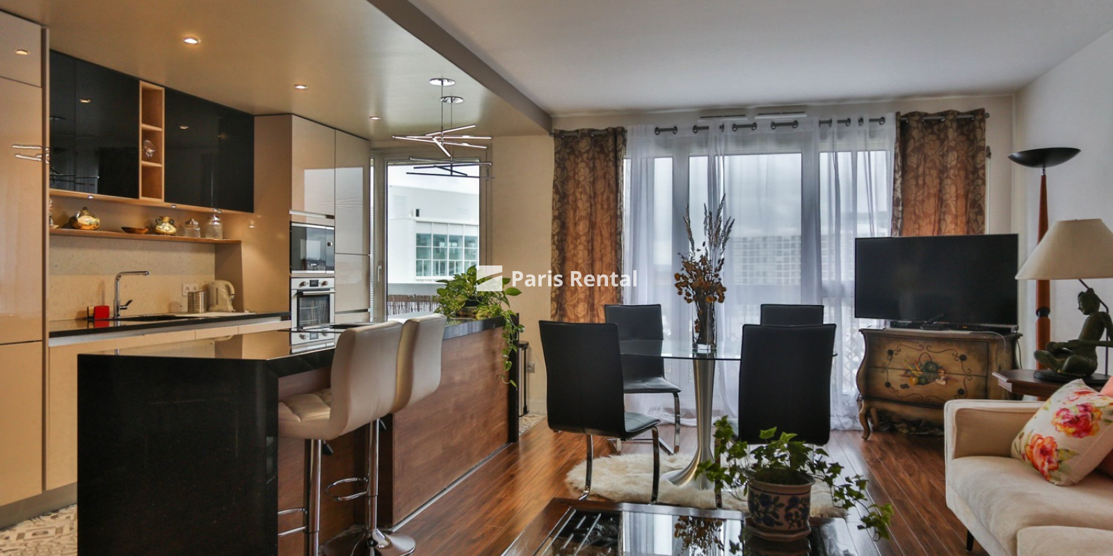 Living room - dining room - 
    PUTEAUX
  Puteaux, PUTEAUX 92800
