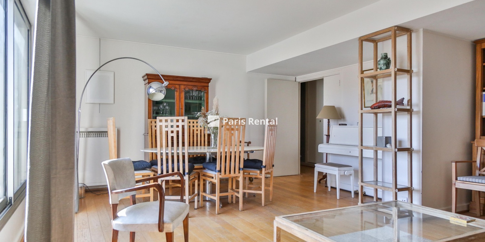 Living room - dining room - 
    15th district
  Javel, Paris 75015
