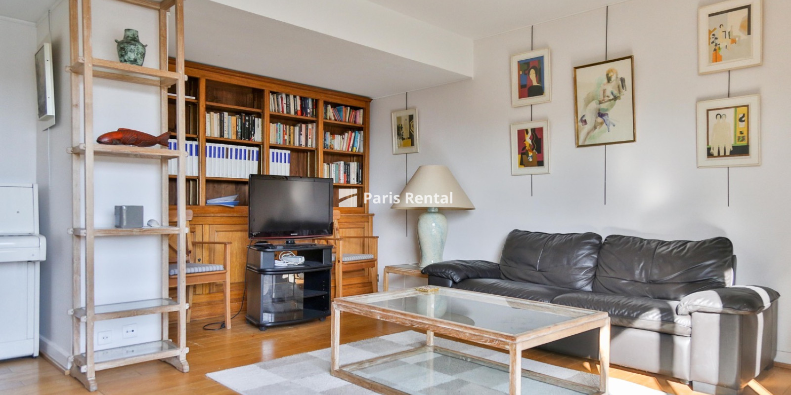 Living room - dining room - 
    15th district
  Javel, Paris 75015
