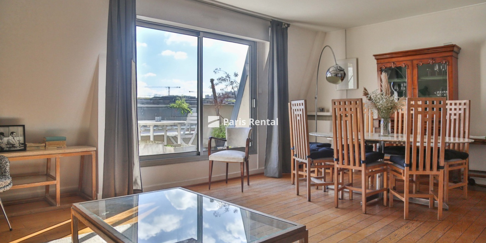 Living room - dining room - 
    15th district
  Javel, Paris 75015
