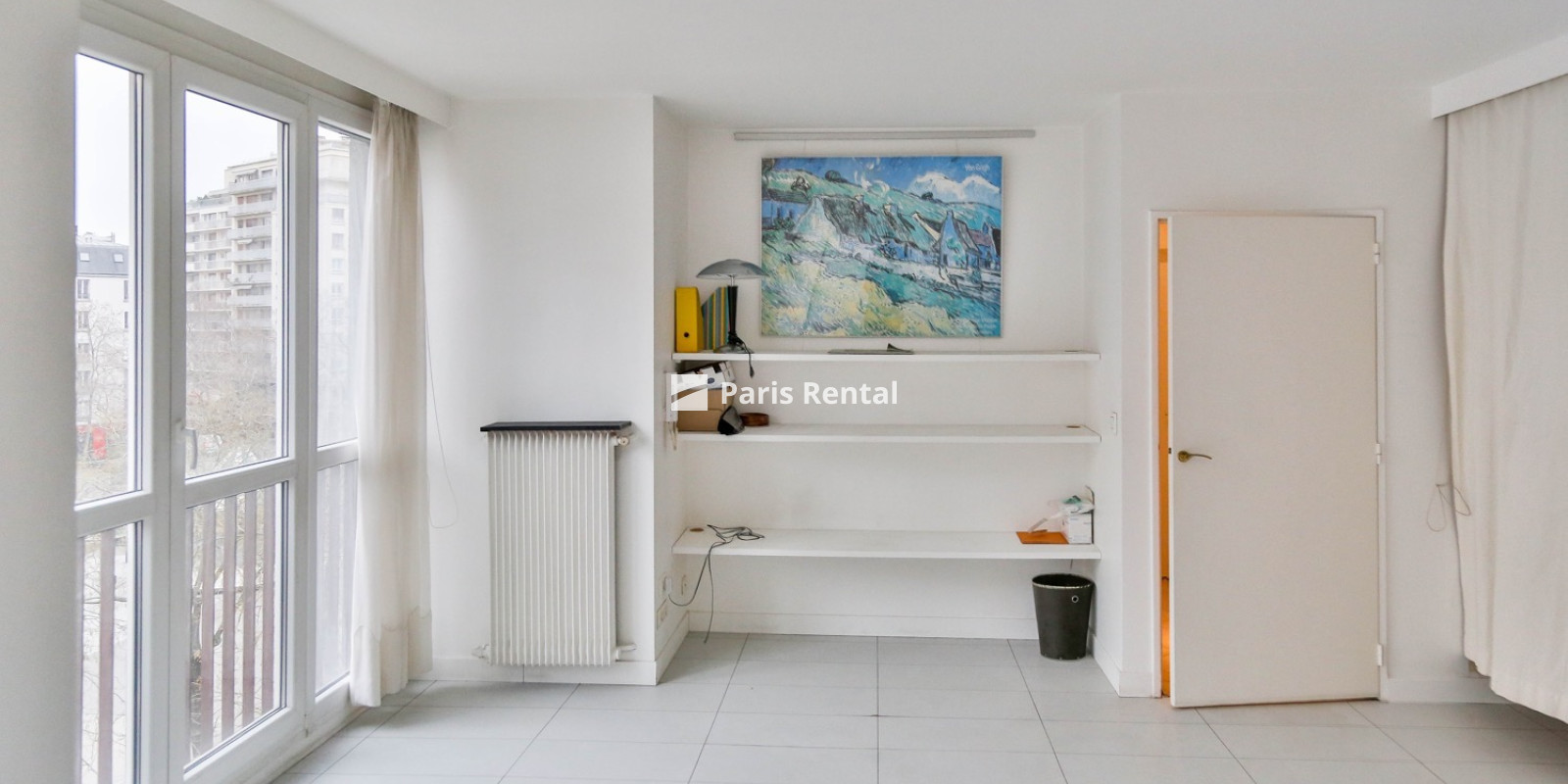 Living room - 
    15th district
  Paris 75015
