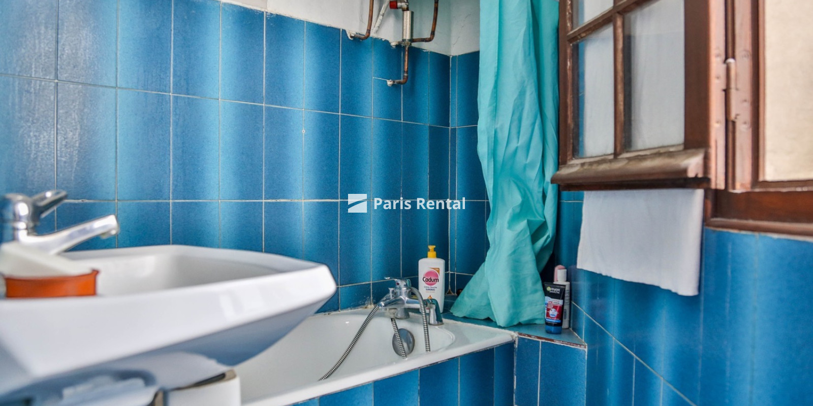 Bathroom 1 - 
    5th district
  Quartier Latin, Paris 75005
