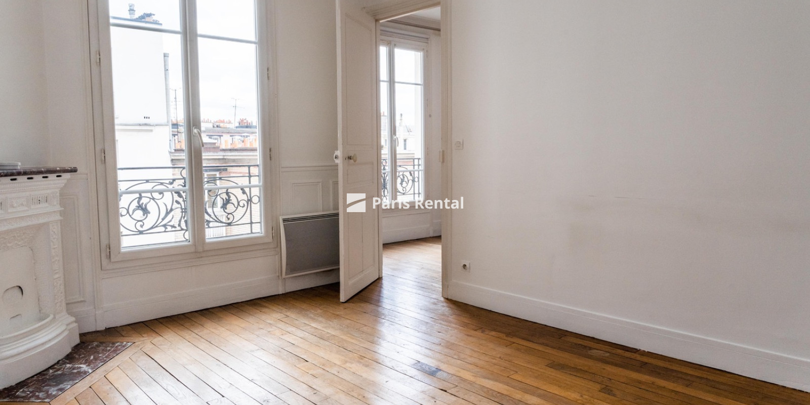 Living room - 
    12th district
  Paris 75012
