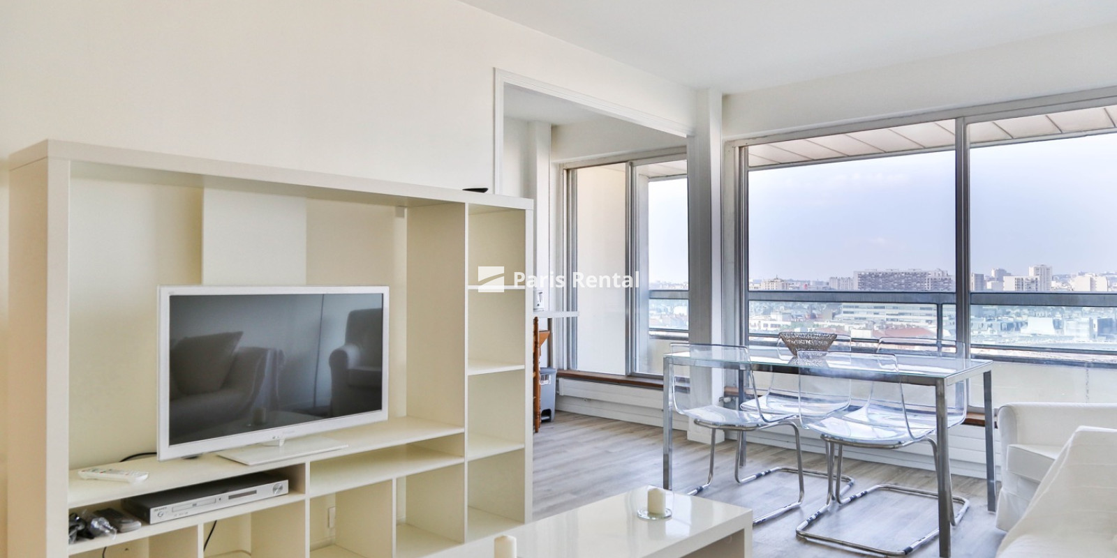 Living room - dining room - 
    14th district
  Montparnasse, Paris 75014
