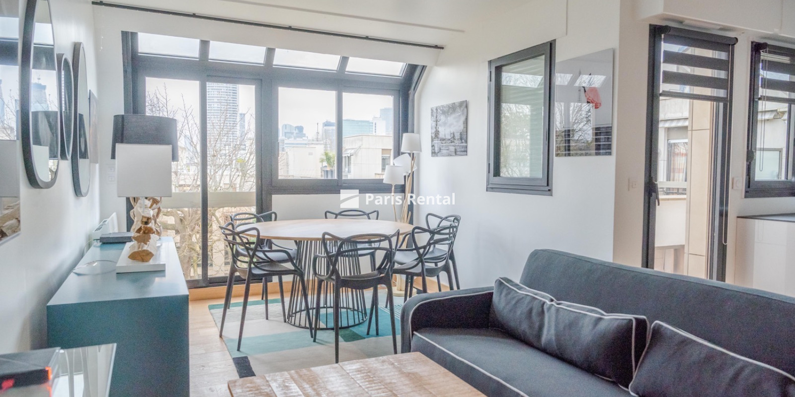 Living room - 
    NEUILLY SUR SEINE
  Neuilly-sur-Seine, NEUILLY SUR SEINE 92200
