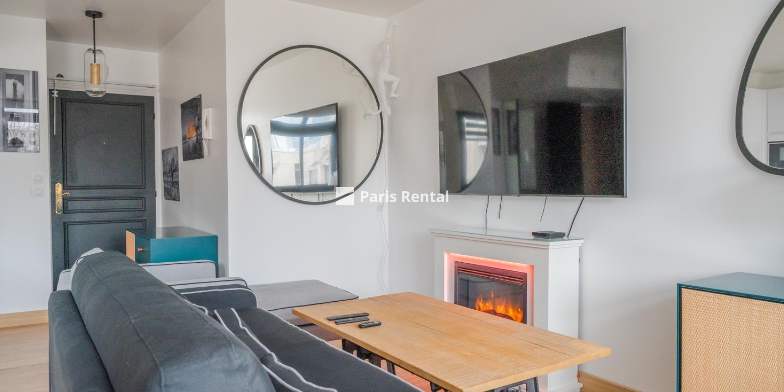 Living room - 
    NEUILLY SUR SEINE
  Neuilly-sur-Seine, NEUILLY SUR SEINE 92200
