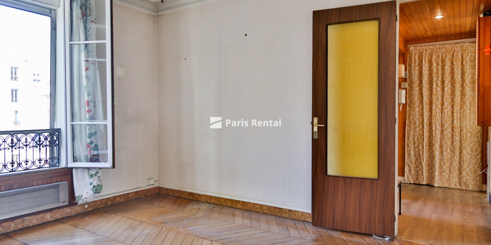 Living room - dining room - 
    15th district
  Pasteur - Vaugirard, Paris 75015
