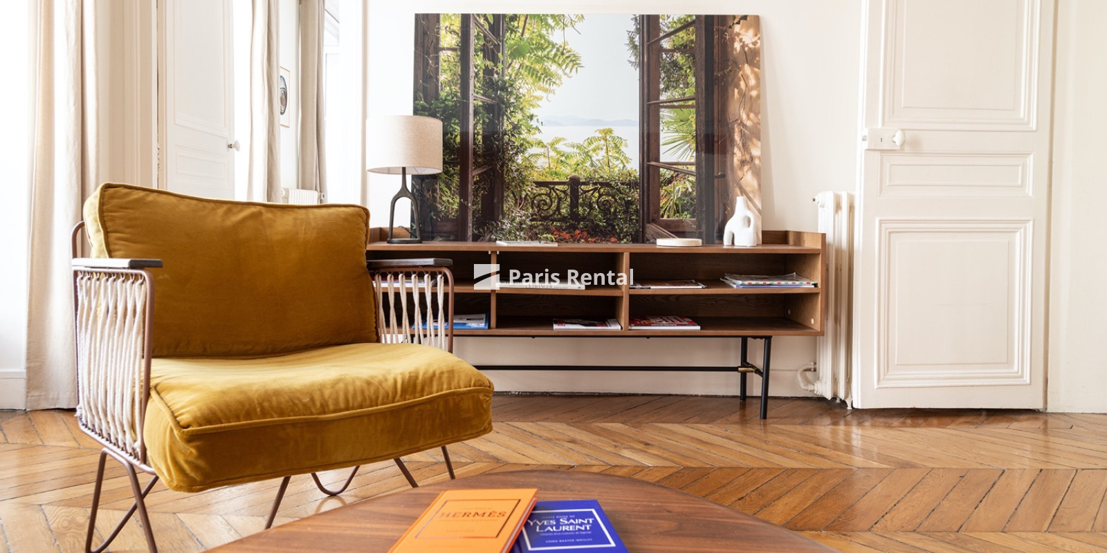  - 
    9th district
  Trinité, Paris 75009
