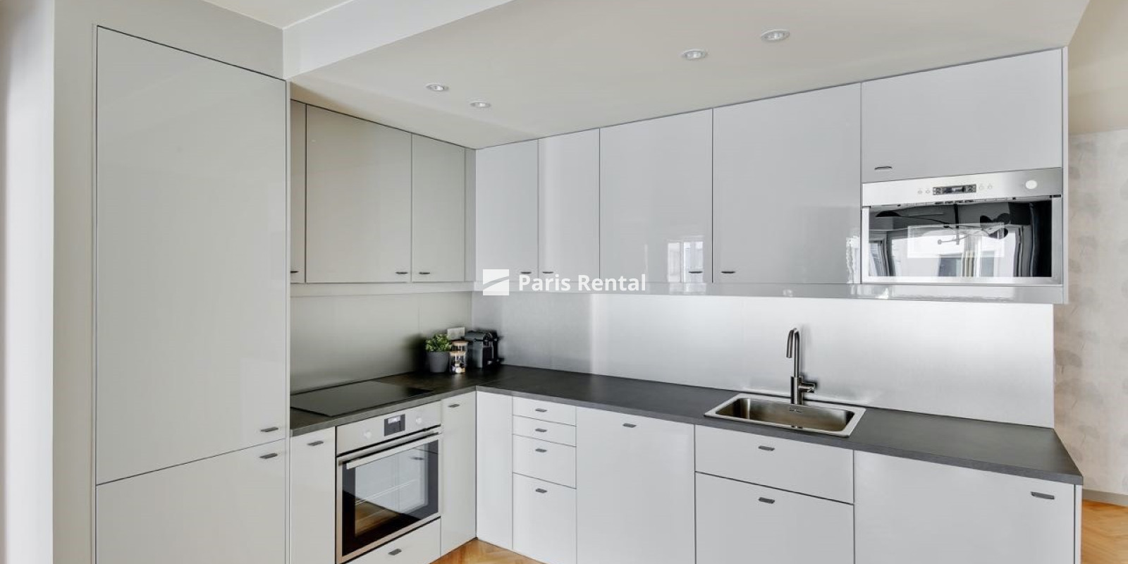  - 
    17th district
  Péreire, Paris 75017
