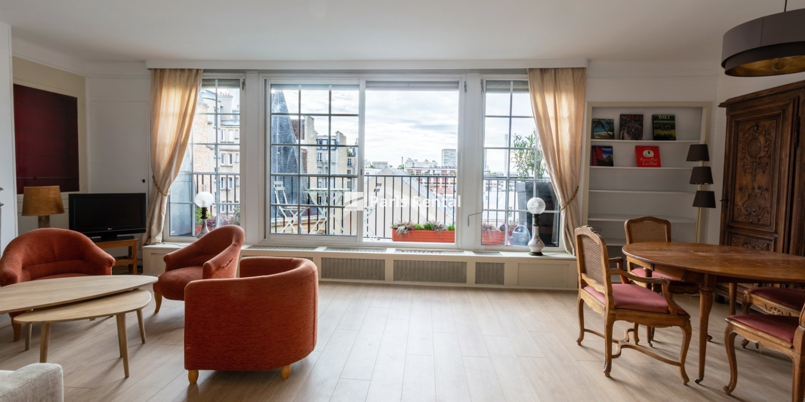  - 
    16th district
  Passy - La Muette, Paris 75016
