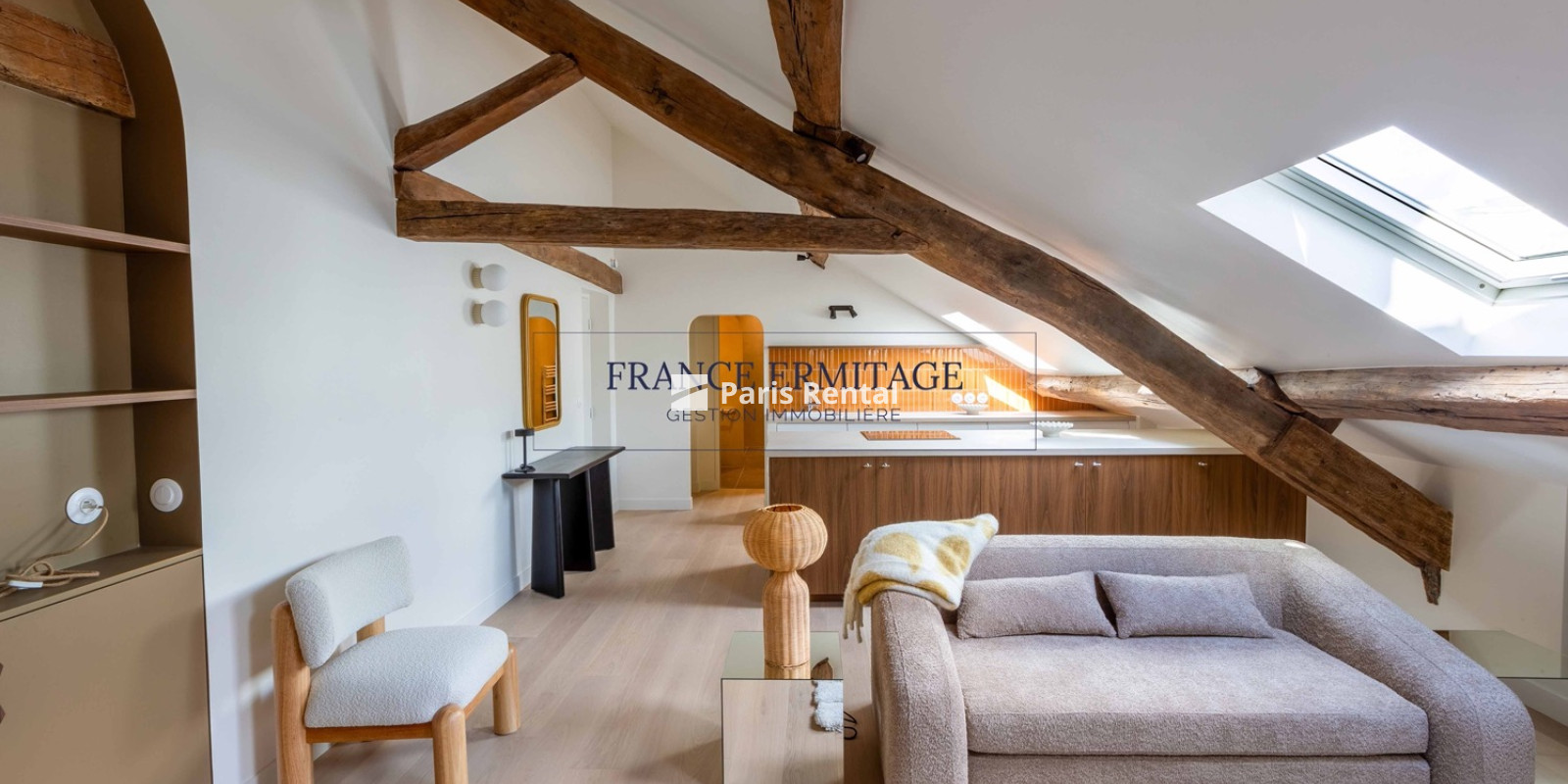  - 
    2nd district
  Bourse, Paris 75002
