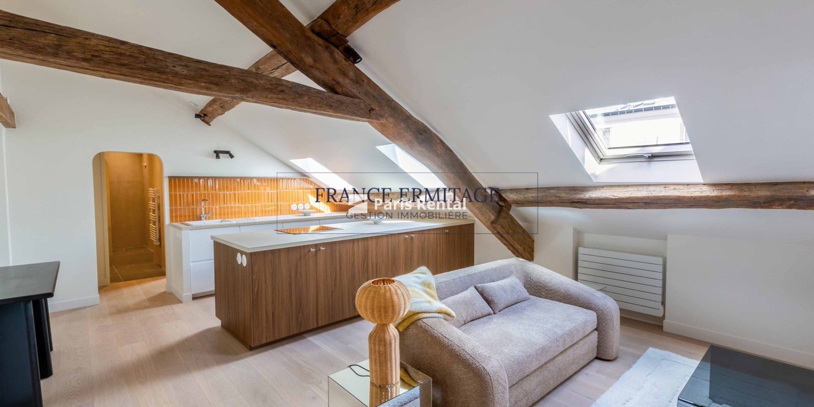  - 
    2nd district
  Bourse, Paris 75002

