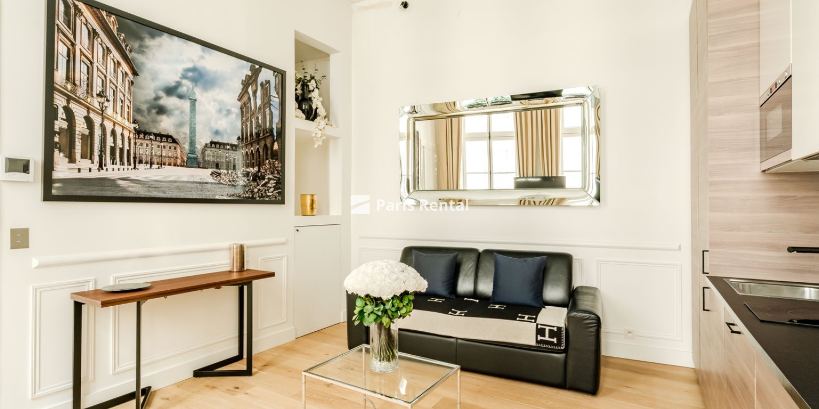  - 
    1st district
  Tuileries, Paris 75001

