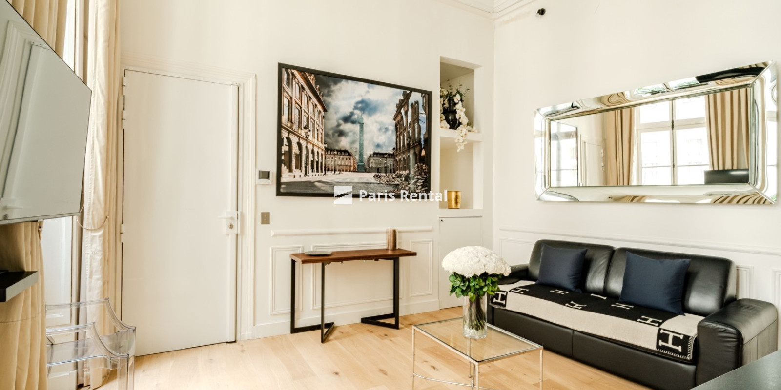  - 
    1st district
  Tuileries, Paris 75001
