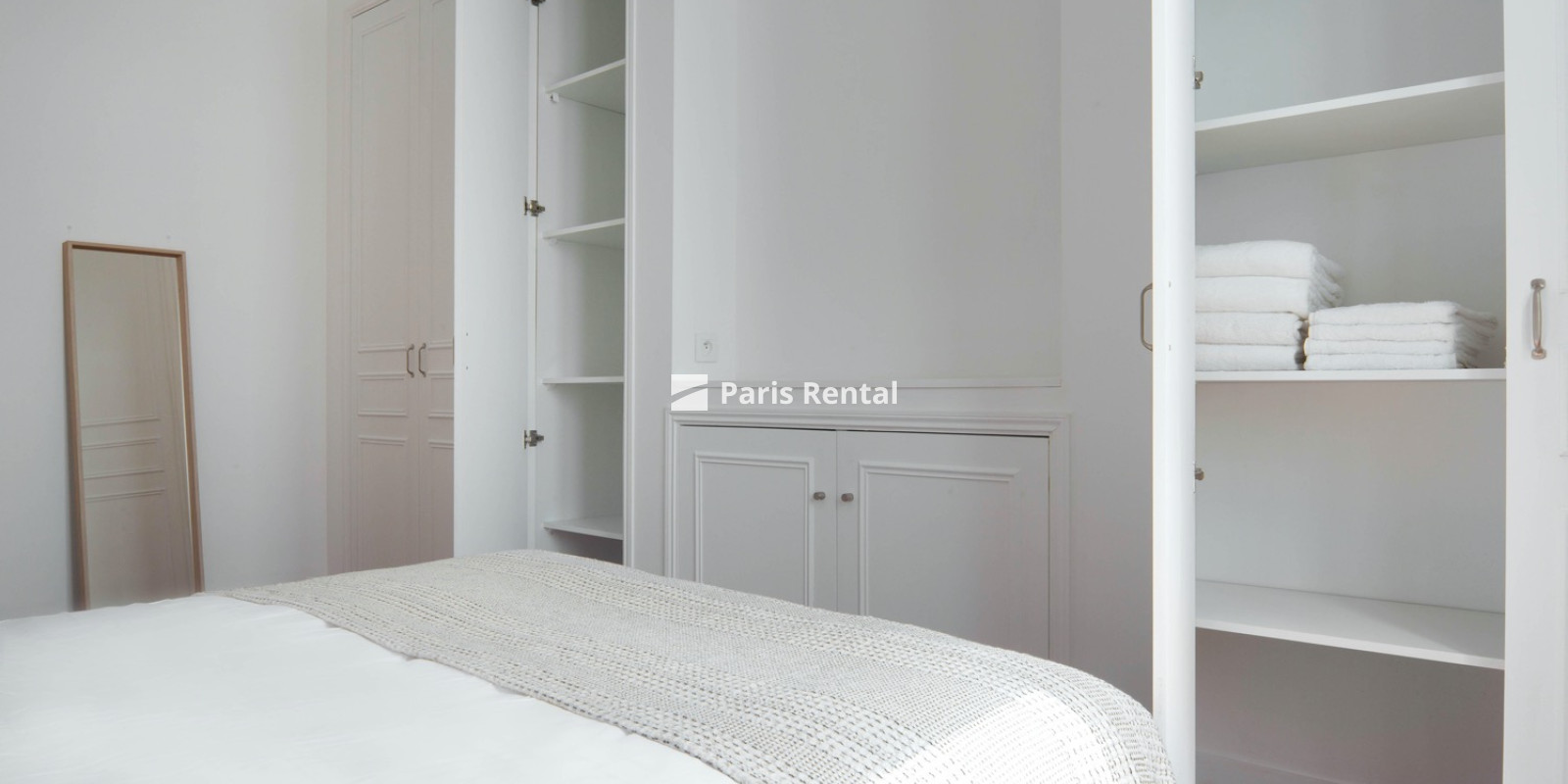  - 
    17th district
  Péreire, Paris 75017
