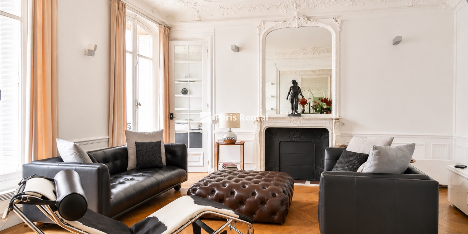  - 
    4th district
  Ile de la Cité, Paris 75004
