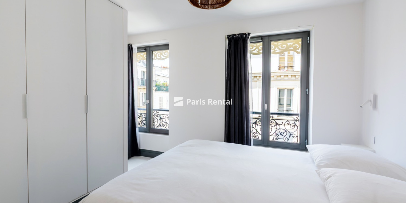  - 
    18th district
  Montmartre, Paris 75018
