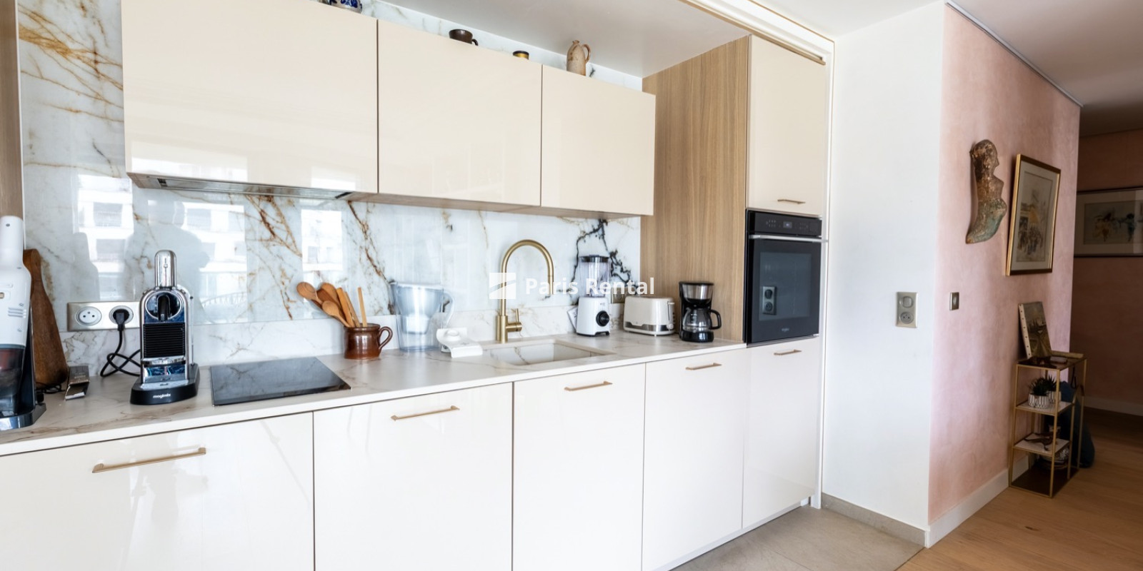  - 
    16th district
  Auteuil, Paris 75016

