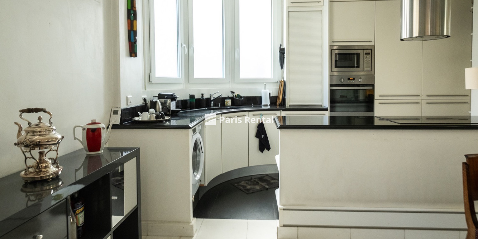  - 
    16th district
  Passy - La Muette, Paris 75116
