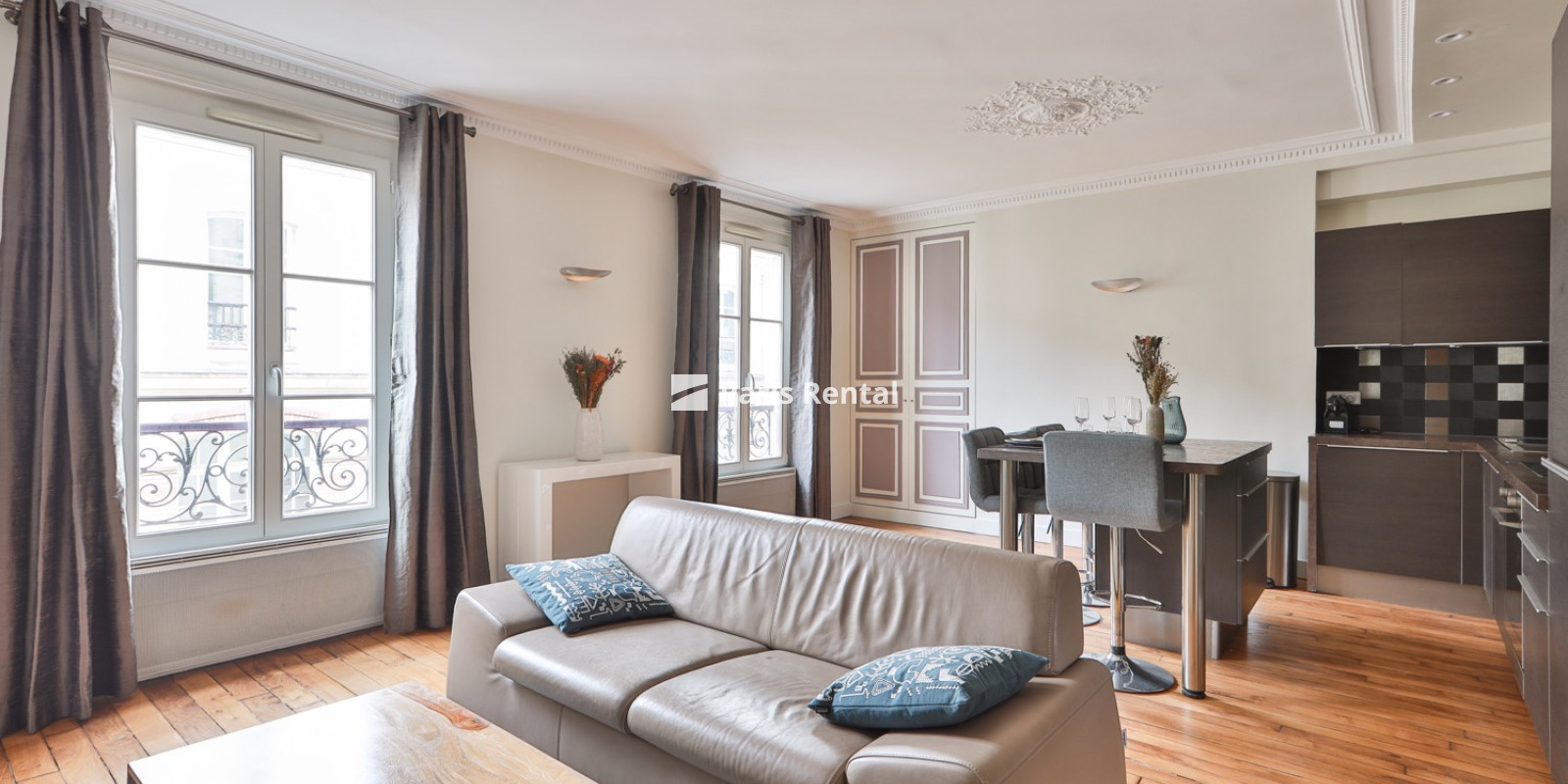  - 
    3rd district
  Temple, Paris 75003
