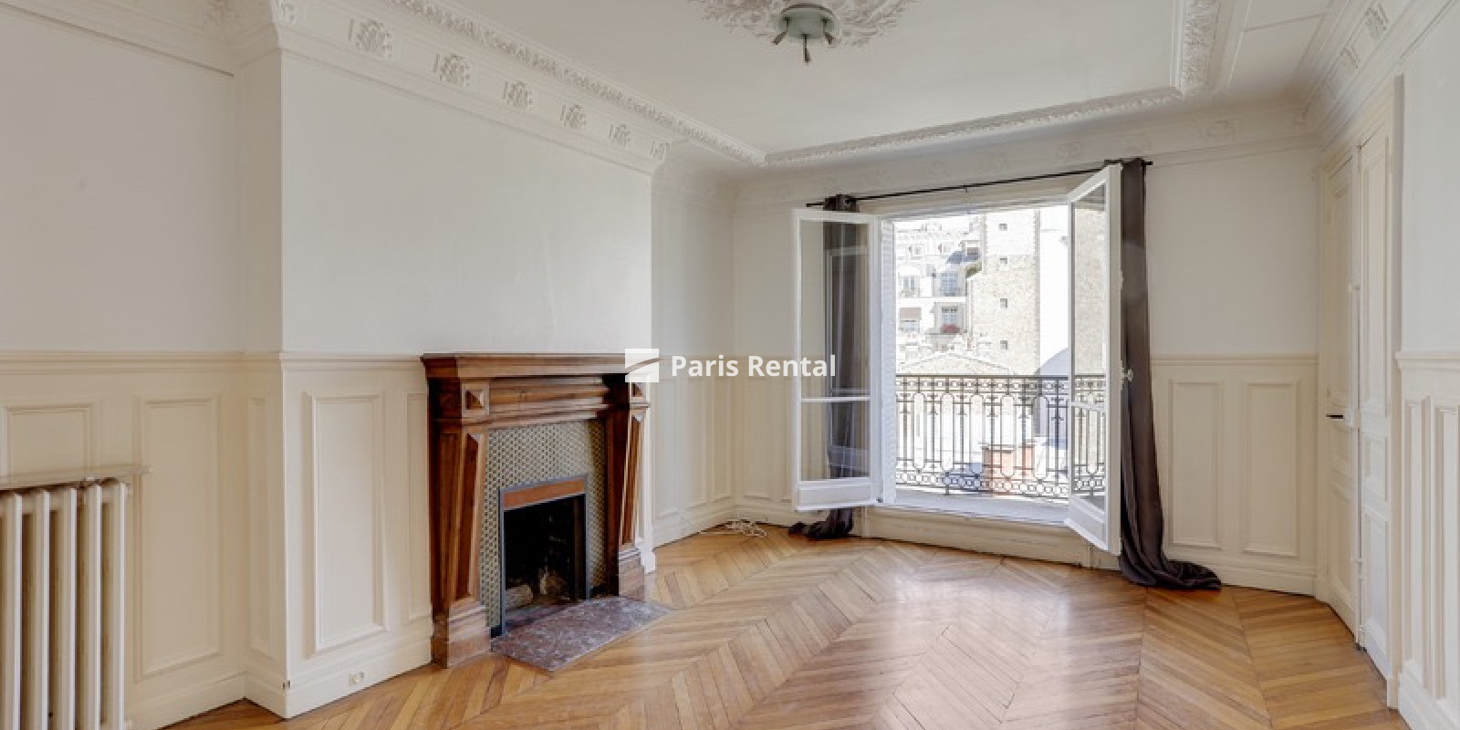  - 
    16th district
  Alma, Paris 75016
