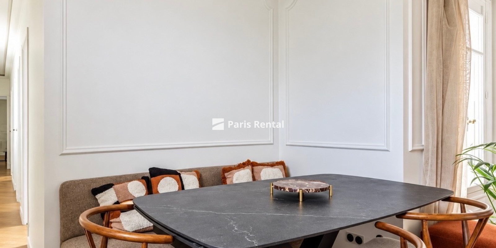  - 
    16th district
  Passy - La Muette, Paris 75016
