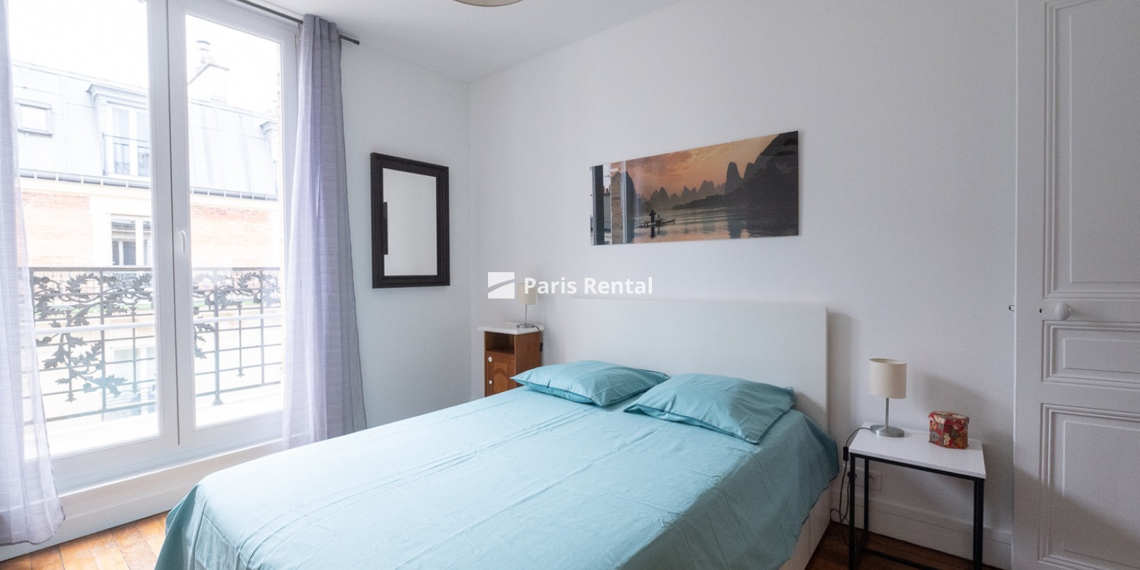  - 
    17th district
  Batignolles, Paris 75017
